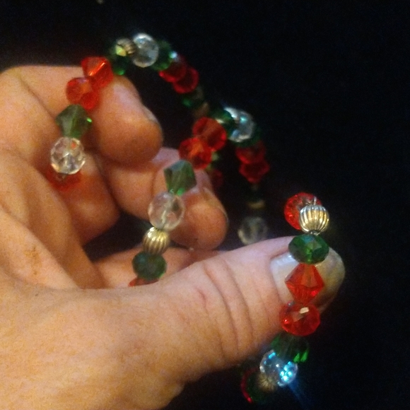 Handmade Jewerly Christmas Bracelet & Earing Set Red & Green Crystal wit Silver - Picture 5 of 7